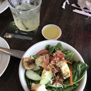 The Bypass 168 - House salad with INCREDIBLE lemon vinaigrette - American Near Me - Chesapeake, Virginia The Bypass 168 - House salad with INCREDIBLE lemon vinaigrette - American Near Me - Chesapeake, Virginia