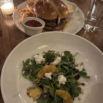 Willow Room - Wine Bars Near Me - Chicago, Illinois