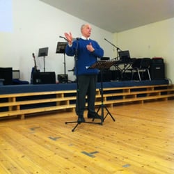 Grace Community Church - Pastor John Gillespie preaching