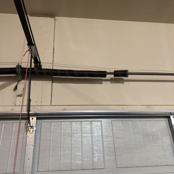 Samuel Garage Doors - The original problem. - Garage Door Services Near Me - Wichita, Kansas Samuel Garage Doors - The original problem. - Garage Door Services Near Me - Wichita, Kansas