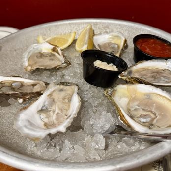 Union Oyster House - Freshly Shucked Oysters - Seafood Near Me - Boston, Massachusetts Union Oyster House - Freshly Shucked Oysters - Seafood Near Me - Boston, Massachusetts