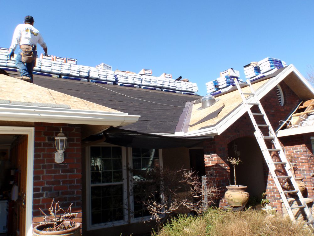 Slide of Brad's Quality Roofing