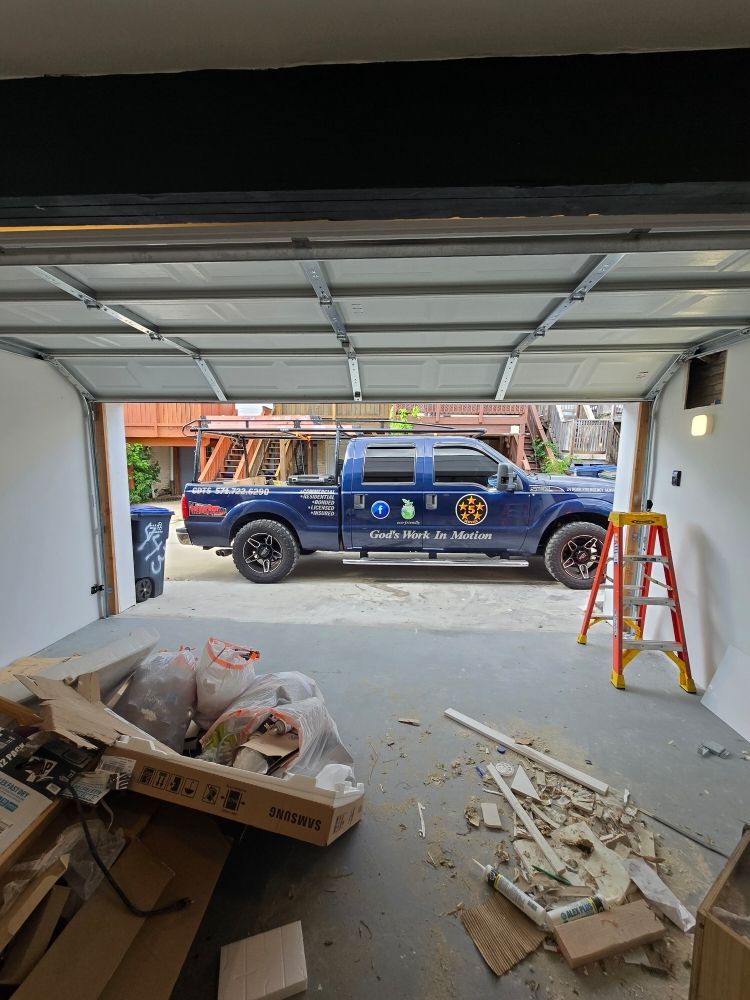 Garage Door Tech Services - Garage Door Contractor in Fort Washington, MD