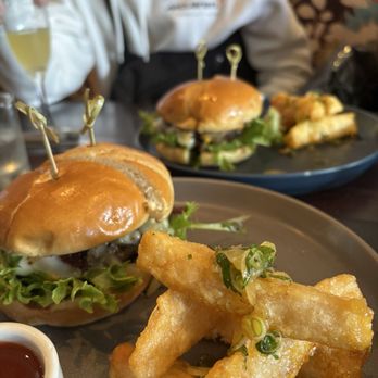 Havana - Burger - Cuban Near Me - Walnut Creek, California Havana - Burger - Cuban Near Me - Walnut Creek, California