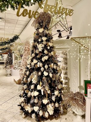 Macy's by null