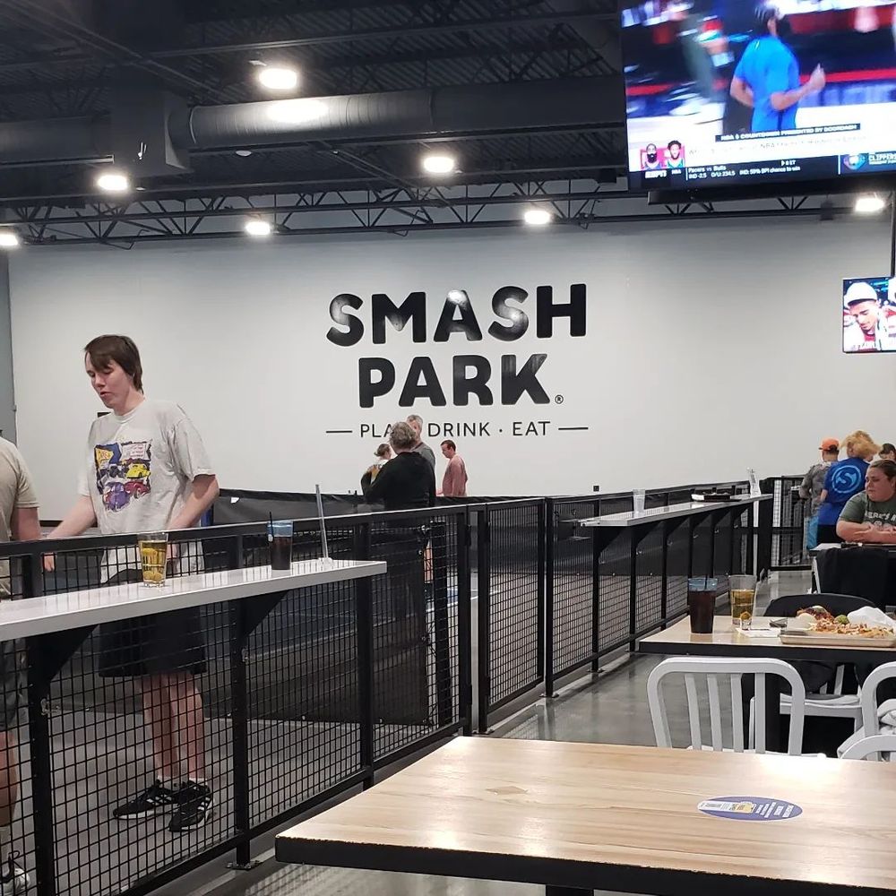 Smash Park Roseville - Pickle ball area - Pickleball Near Me - Roseville, Minnesota Smash Park Roseville - Pickle ball area - Pickleball Near Me - Roseville, Minnesota