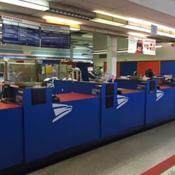 US Post Office - Mid-day and no one working.
