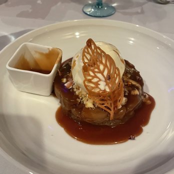 Zoes Steak & Seafood - Apple Tatin - Seafood Near Me - Virginia Beach, Virginia
