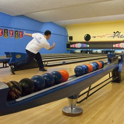 Playdium 5 Pin Lanes