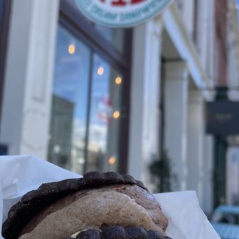 Peace Pie - The Elvis - Desserts Near Me - Charleston, South Carolina Peace Pie - The Elvis - Desserts Near Me - Charleston, South Carolina