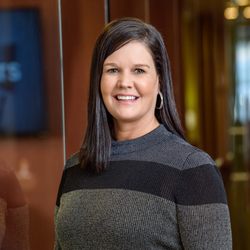 Denel Ihde-Sparks-RE/MAX Results - Nicole DeCook