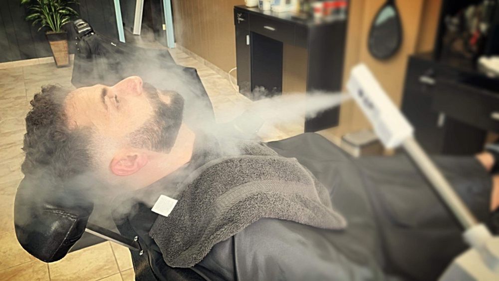 TOP MEN BARBER SHOP Updated August 2024 71 Photos 7562 N