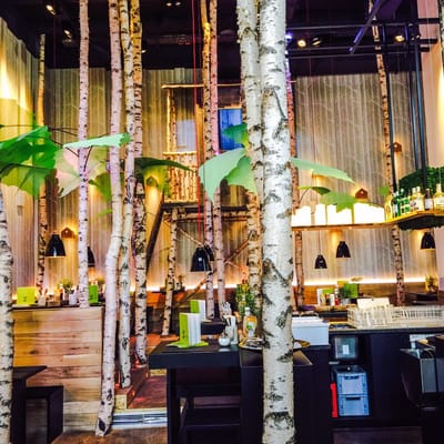 HANS IM GLÜCK - MÜNCHEN Isarpost by null