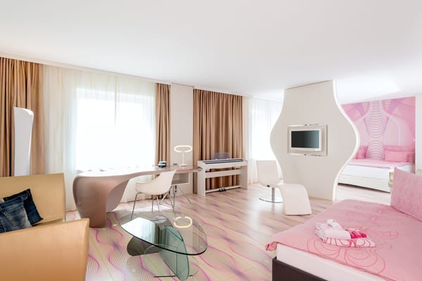 Hotel nhow Berlin by null