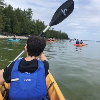 Door County Kayak Tours - Cave Point kayak tour - Tours Near Me - Jacksonport, Wisconsin