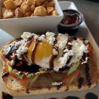 Pub Frato - New American Near Me - Concord, Ohio Pub Frato - New American Near Me - Concord, Ohio