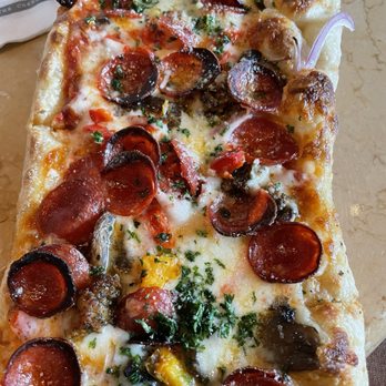 The Cheesecake Factory - Flatbread pizza with everything on it - Desserts Near Me - White Plains, New York