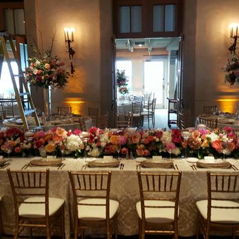 Fleurs Du Soleil - Florists Near Me - Monterey, California