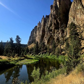 Smith Rock State Park - Parks Near Me - Terrebonne, Oregon