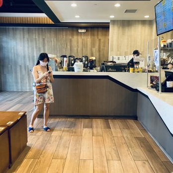 Sunmerry Bakery - Inside - Bakeries Near Me - Temple City, California Sunmerry Bakery - Inside - Bakeries Near Me - Temple City, California