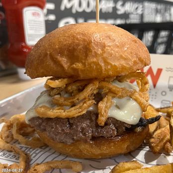 MOOYAH Burgers, Fries & Shakes - Mushroom Swiss Burger - Burgers Near Me - Irvine, California