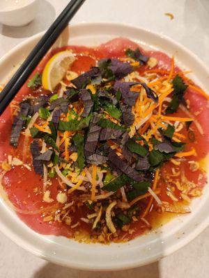 Anh Hong Saigon by null