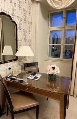 Four Seasons Hotel Prague by null