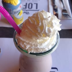 The Loft - Strawberry shake.