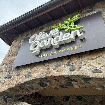 Olive Garden Italian Restaurant - Vote of the exterior sign - Italian Near Me - Laurel, Maryland Olive Garden Italian Restaurant - Vote of the exterior sign - Italian Near Me - Laurel, Maryland