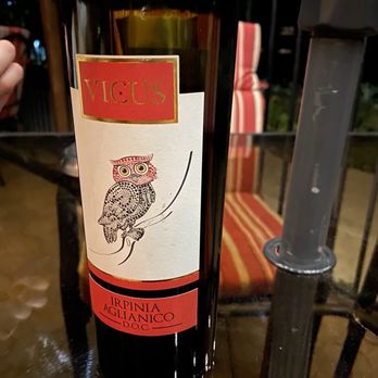 Mo’s By The River - Wine Bars Near Me - Reno, Nevada