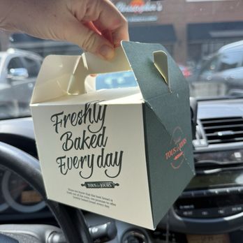 Tous les Jours - to go box for donut - Bakeries Near Me - Franklin, Tennessee Tous les Jours - to go box for donut - Bakeries Near Me - Franklin, Tennessee
