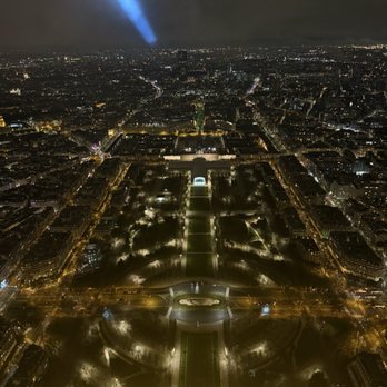 Eiffel Tower, Paris France - Landmarks & Historical Buildings Near Me - Paris Eiffel Tower, Paris France - Landmarks & Historical Buildings Near Me - Paris
