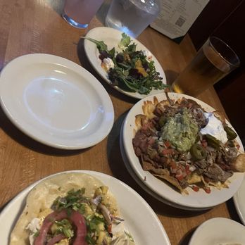 Indigo Kitchen and Ale House - Happy hour nacho, pork taco, Starter Beet Salad - New American Near Me - Lynnwood, Washington
