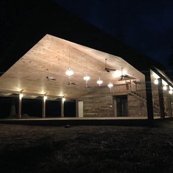 Chestnut Falls Venue - Venues & Event Spaces Near Me - Sparta, Tennessee Chestnut Falls Venue - Venues & Event Spaces Near Me - Sparta, Tennessee