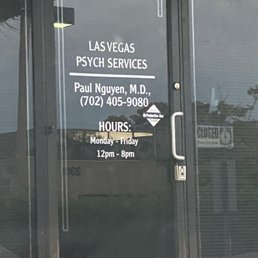 Hours posted on their door but the photo was taken at 7:30. Hours posted on their door but the photo was taken at 7:30.