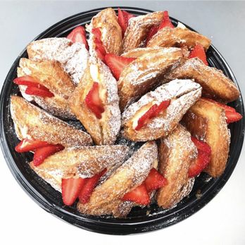 Cream Pan - Bakeries Near Me - Tustin, California