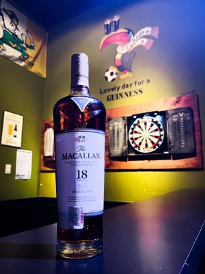 Finn MacCool’s Irish Bar by null