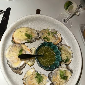 Bao Toan Kitchen & Bar - Grilled oysters - Vietnamese Near Me - Memphis, Tennessee