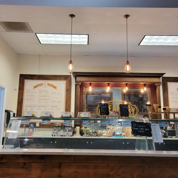 West Orange Creamery - West Orange Cremey - Desserts Near Me - Ocoee, Florida
