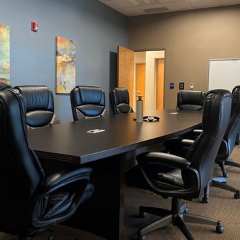 Connect Co-Working - Conference Room 1 - Shared Office Spaces Near Me - Lees Summit, Missouri