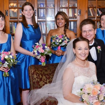 Fleur de Lis Florist - all the bouquets/man of honor boutineer - Florists Near Me - Baltimore, Maryland Fleur de Lis Florist - all the bouquets/man of honor boutineer - Florists Near Me - Baltimore, Maryland