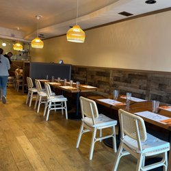 Dek Thai Restaurant - Inside seating