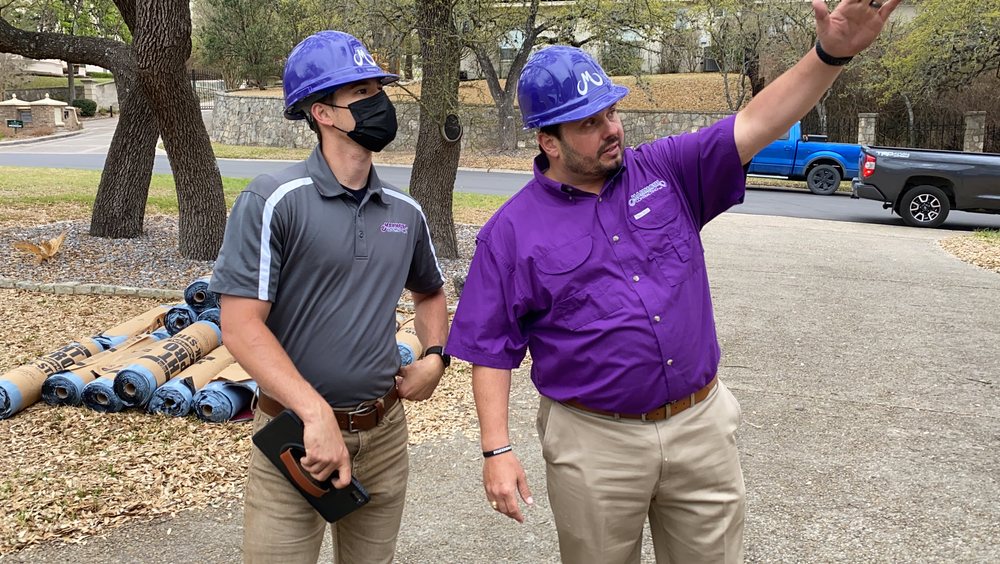 Slide of Mammoth Contracting - Round Rock