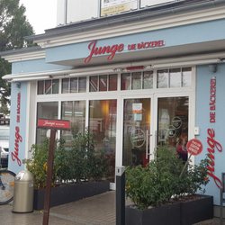 Junge Die Bäckerei