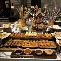 Hyatt City Of Dreams - Breakfast Buffet