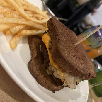 PORT UNION - Party melt - Gluten-Free Near Me - Chicago, Illinois PORT UNION - Party melt - Gluten-Free Near Me - Chicago, Illinois