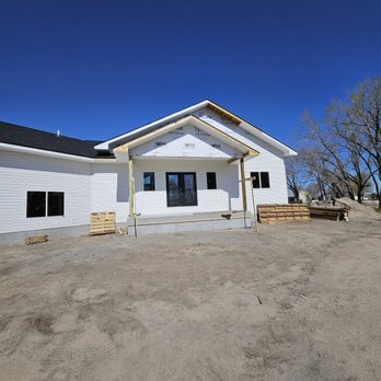 Perez Construction & Remodeling - Siding - General Contractors Near Me - Omaha, Nebraska