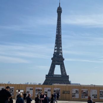 The Eiffel Tower Romance - Getting closer - Arts & Entertainment Near Me