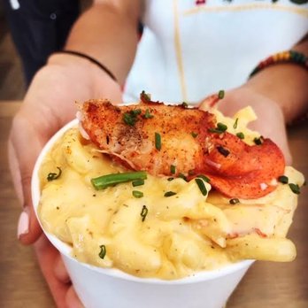 Hook & Anchor - Lobster mac - Seafood Near Me - Costa Mesa, California
