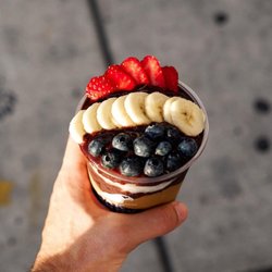 Oakberry Açaí Bowls & Smoothies